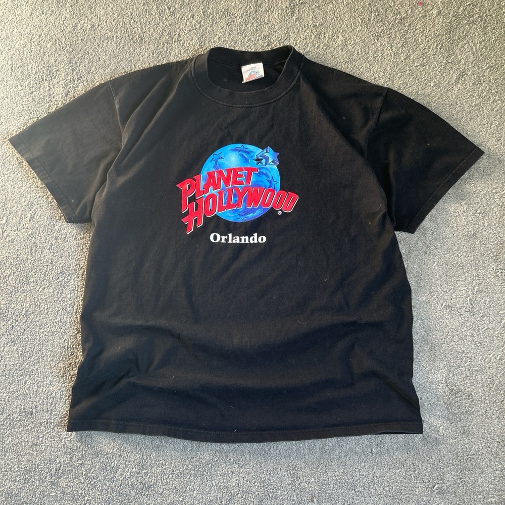 Vintage 1991 planet Hollywood tee